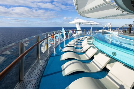 Plunge Pool - Deck 18 Midship Starboard Wonder of the Seas - Royal Caribbean International
Royal Caribbean Wonder of the Seas. World's biggest passenger ship, part of the cruise line's Oasis class. Supplied PR image for Traveller, check for reuse