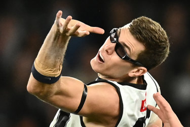 Collingwood coach Craig McRae is backing Mason Cox to turn around his form.