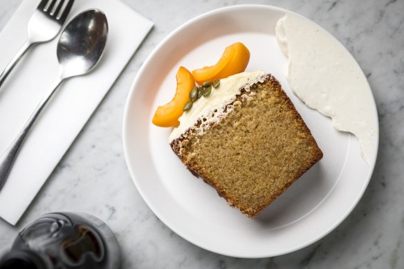 Cake and vanilla labne.