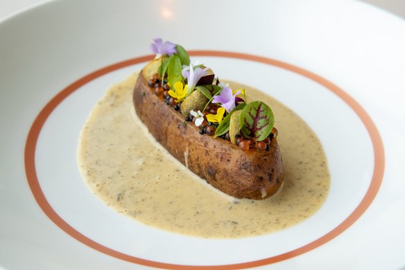 A three-hat potato, every time.