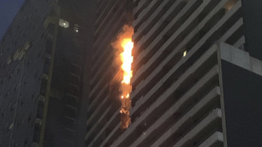 The Spencer Street apartment building that caught fire this morning is believed to be covered in combustible cladding.
