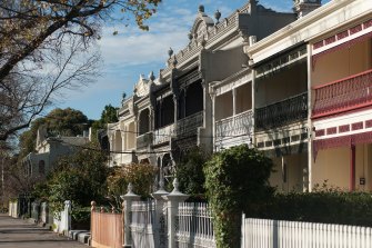 House value across 80 per cent of Melbourne suburbs declined over the June quarter.
