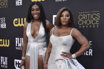 Venus and Serena Williams at the Critics Choice Awards. 