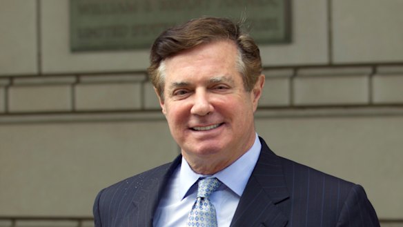 Former Trump campaign chairman Paul Manafort allegedly arranged job interviews for Calk in return for loan approvals.