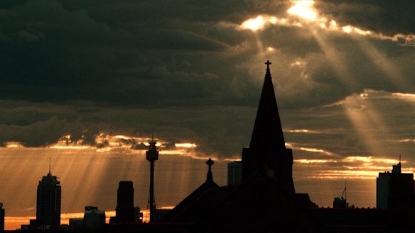 More than 100 institutions are yet to sign up to a national child sexual abuse redress scheme.