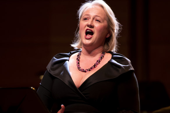 Miriam Allan sang Vivaldi’s cantata In furore iustissimae irae. 