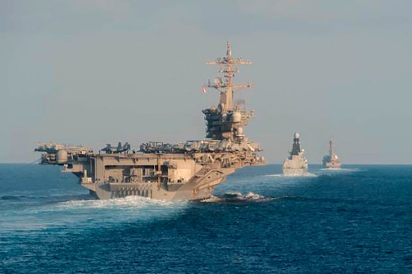 La portaerei USS Abraham Lincoln nel 2019.