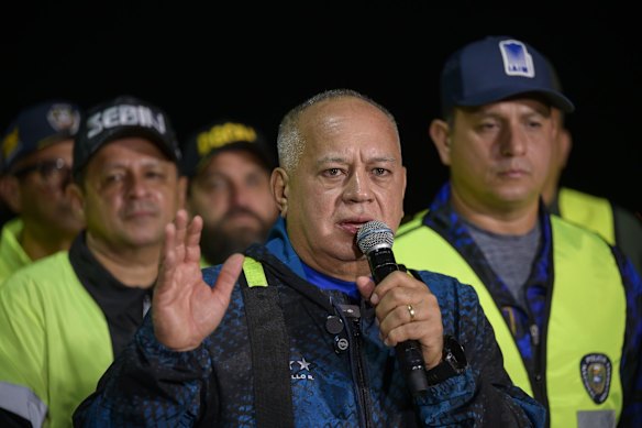 Diosdado Cabello ha ricoperto incarichi chiave ed è l'uomo forte del partito socialista del governo, controllando lealisti e seguaci in tutto il paese.