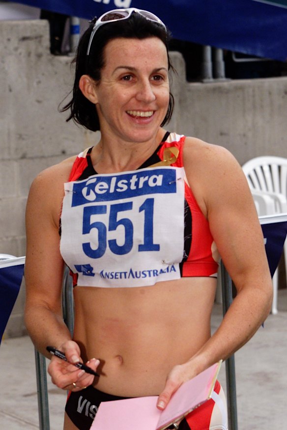Holmes’ mother Lee Naylor, who represented Australian on the track.