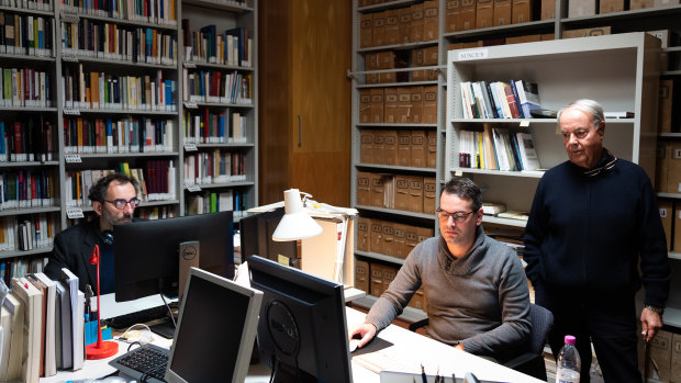 Paolo Galluzzi, right, with digital experts Andrea Bernardoni and Francesco Barreca at Museo Galileo.