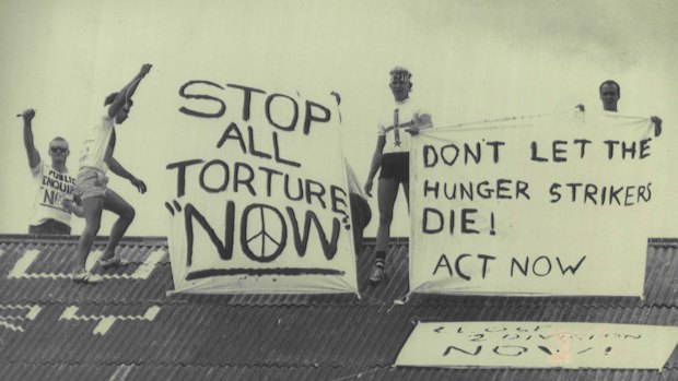 Prisoners on the roof of Boggo Road during the 1987 protests.