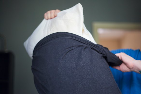 Airbnb new rules: Why hosts can no longer demand guests strip beds and ...