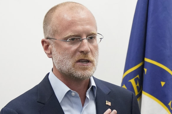 US Federal Communications Commissioner Brendan Carr says TikTok poses unique national security concerns.