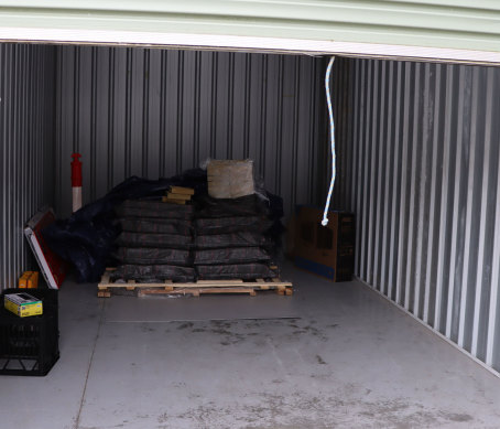 A storage shed in Lake Macquarie, where police allegedly located some of the cocaine.