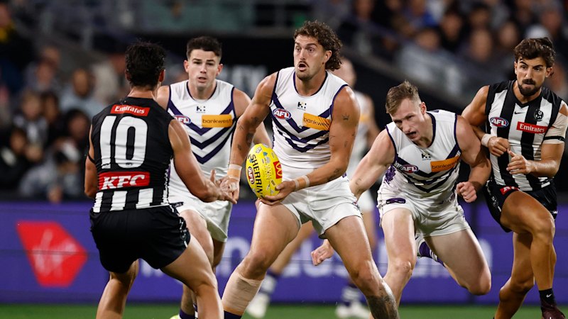 Fremantle’s leaders stand tall as improved Eagles show some fight