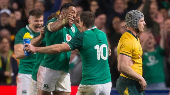 Ireland withstand late Wallabies onslaught to take series