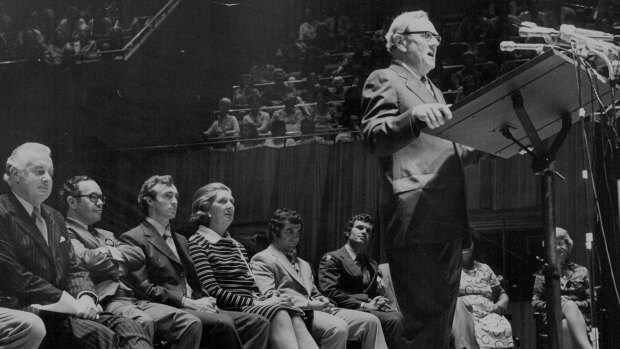 Patrick White speaking at the Opera House in support of Gough Whitlam in 1974.