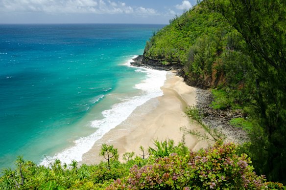 The Kalalau Trail is rated by many as the premier walk in the Hawaiian Islands.