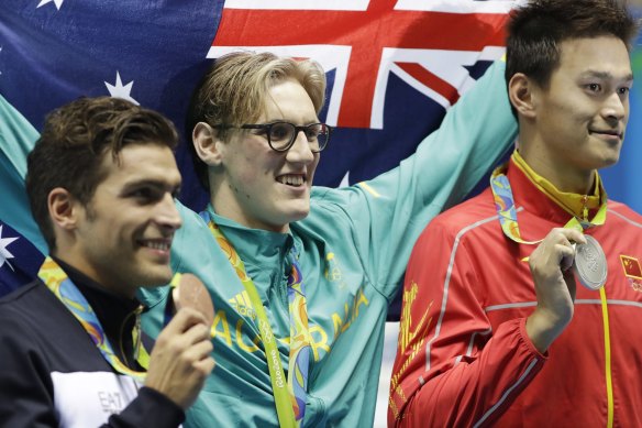 Mack Horton celebrates after beating Sun Yang in the 400 metres freestyle in Rio.