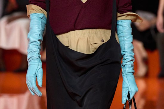 Gloves bring a touch of diva to daytime dressing.
