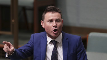 Liberal MP Andrew Laming has argued politicians should challenge medical experts if they think the facts are on their side.