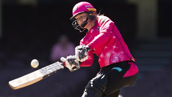 Dane van Niekerk in action for the Sixers last year.  