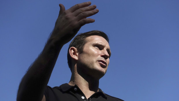 Frank Lampard has plans to bring the youth academy players closer to the first team.