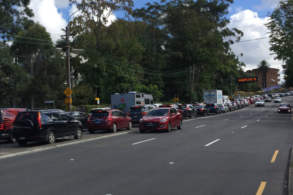 A queue of traffic near Wahroonga heading north out of Sydney on Good Friday.  
