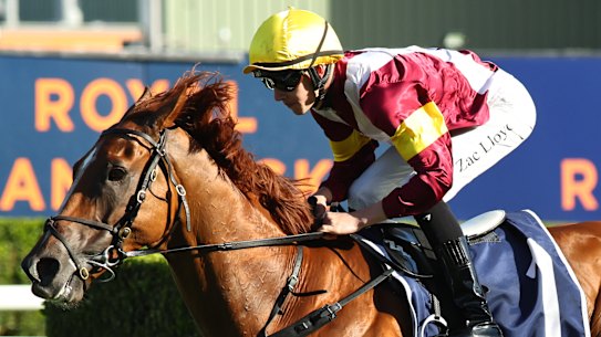 Linebacker wins the Silver Eagle.