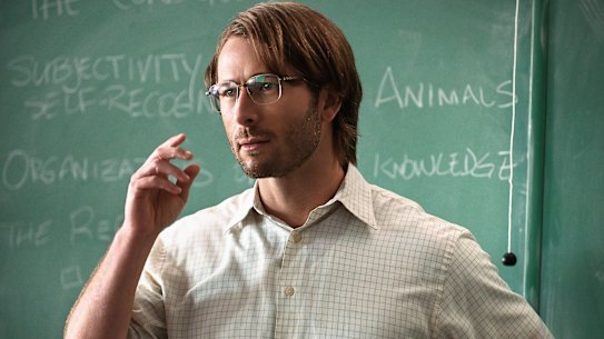 Glen Powell stars in Hit Man.