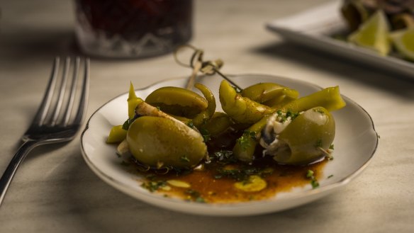 Gilda skewers with vermut-and-paprika dressing.