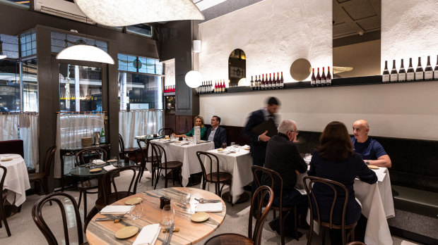 Let’s give this sophisticated Italian restaurant a quiet clap for its lovely acoustics