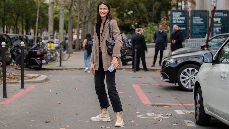 The comfortable (but ugly) shoes the fashion pack can’t get enough of
