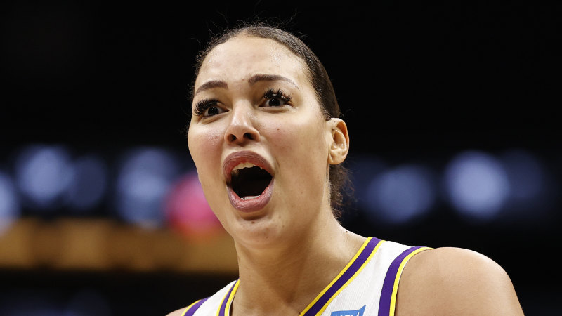 ‘I wish it ended on a different note’: Cambage to ‘step away’ from WNBA