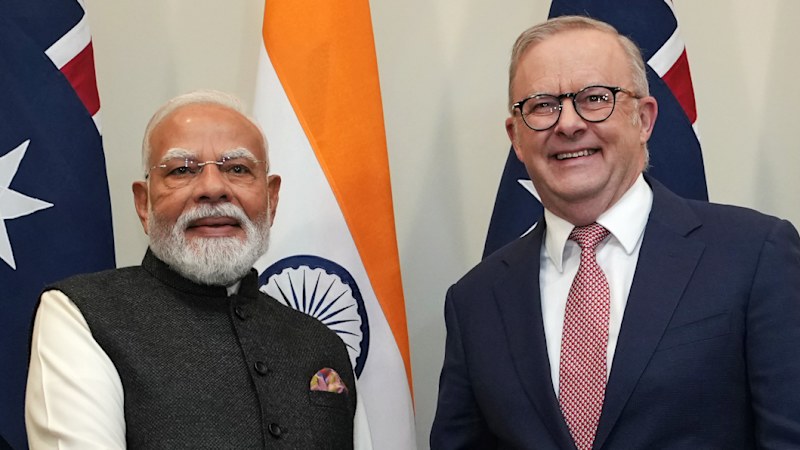 Australian universities rush to set up shop in India