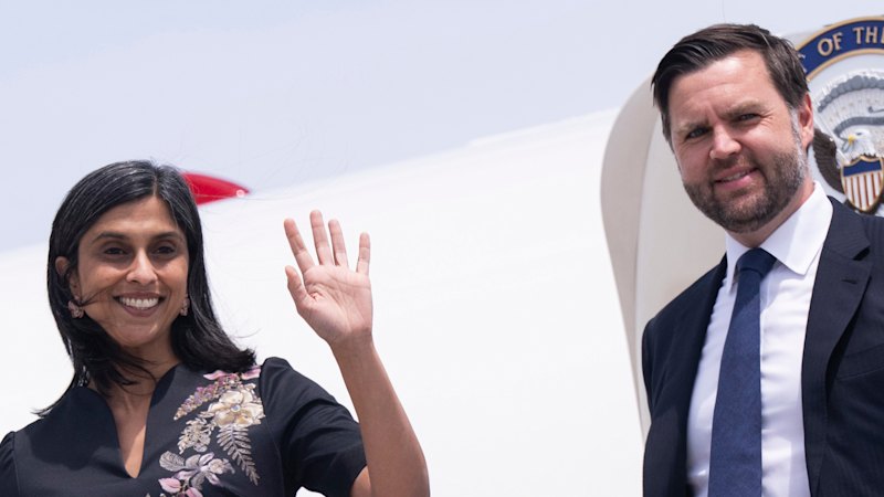 d4a76e45b2bd202c23587fbb8e7a7f7b55f8f436