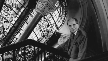 Pierre Cardin at the Queen Victoria Building, Sydney, 1986. 