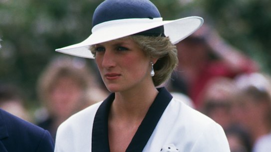 Princess Diana (1961 - 1997) at Flemington race course in Melbourne, Australia, 5th November 1985. She is wearing a suit by Bruce Oldfield and a hat by Frederick Fox. (Photo by Jayne Fincher/Princess Diana Archive/Getty Images) Princess Diana (1961 - 1997) at Flemington race course in Melbourne, Australia, 5th November 1985. She is wearing a suit by Bruce Oldfield and a hat by Frederick Fox. (Photo by Jayne Fincher/Princess Diana Archive/Getty Images)