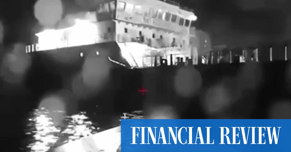 Ukraine hits Russian oil tanker as sea battle intensifies - Vimarsana News