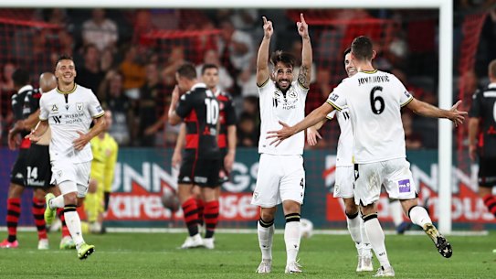 Benat Extebarria celebrates his winning goal from a defelcted free kick at Bankwest Stadium on Wednesday.