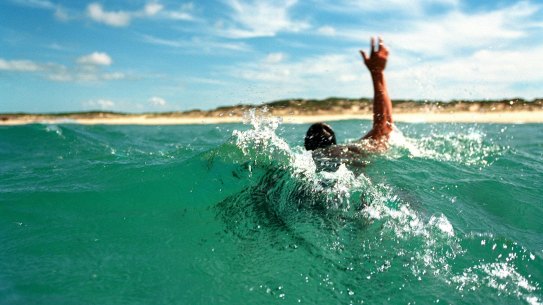 Rescuers should think before acting when they see someone in trouble in the surf.