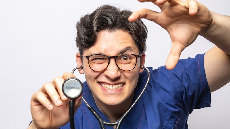 ‘I’m still an idiot’: Doctor-turned-comic Noah Szto on success and self-doubt