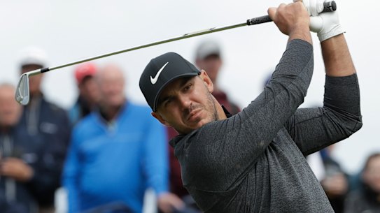 Brooks Koepka has ruled himself out of the Presidents Cup because of a knee injury.