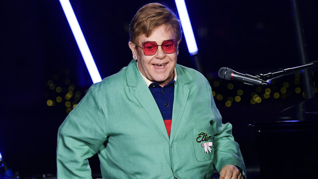 Organisers want Elton John to make an appearance at the Australian Open. 