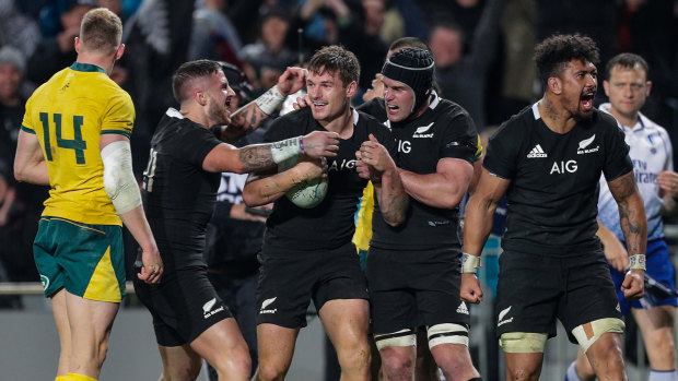 New Zealanders enjoy watching the All Blacks beat Australia, but that's where the appetite for trans-Tasman rugby ends.