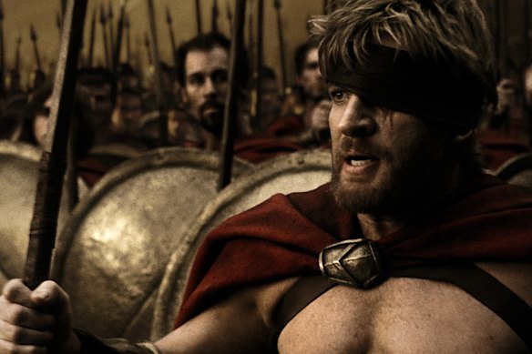 Wenham had to keep his tan up while filming 300.