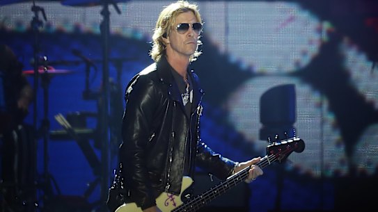 Duff McKagan suffered from survivor’s guilt, having lost so many friends in bands to suicide. 