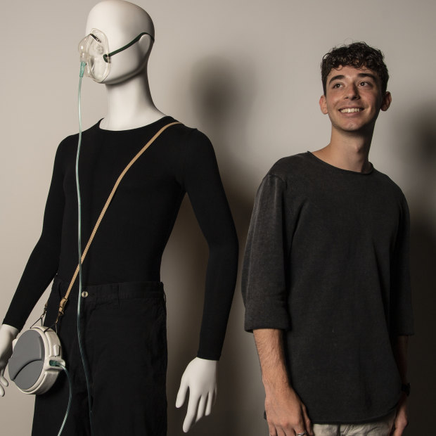  Matthew Langsam with his design project Oxyreel, a wearable supplemented oxygen device, entered in the 2020 HSC.