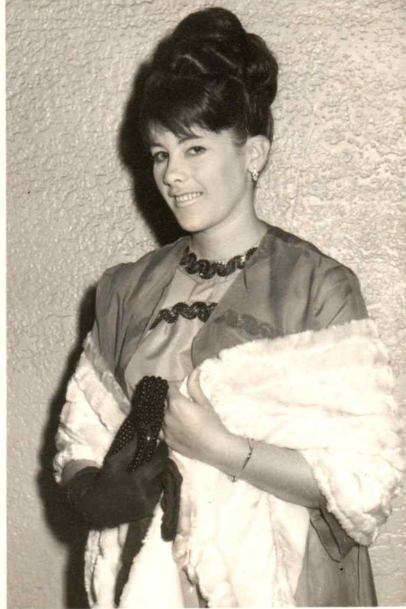 Woman Seeks Justice 60 Years Later: Unveiling a Powerful Story of Resilience and Truth 