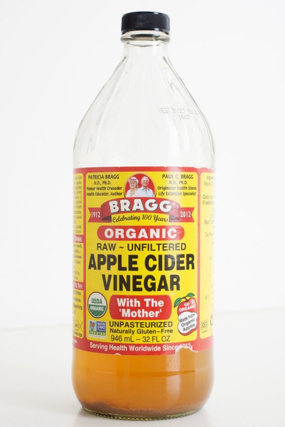 Bragg apple cider vinegar.